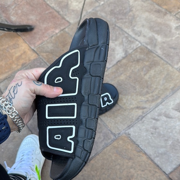 Nike Black Slide Sandals - Picture 5 of 6